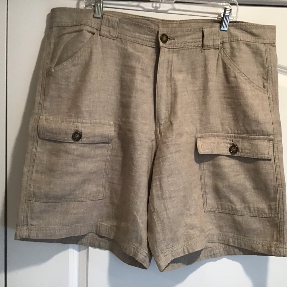 Tasso Elba Beige Cargo Shorts